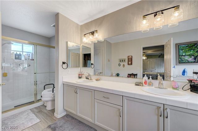 4718 Ashington Street, Las Vegas, NV 89147