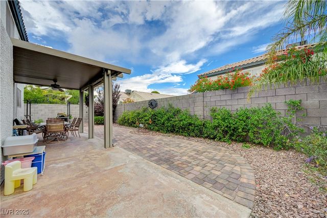 4718 Ashington Street, Las Vegas, NV 89147