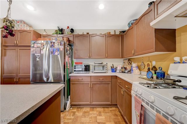 4718 Ashington Street, Las Vegas, NV 89147