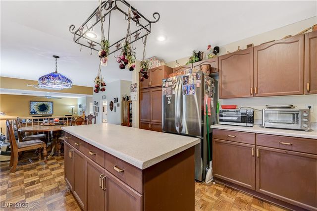 4718 Ashington Street, Las Vegas, NV 89147