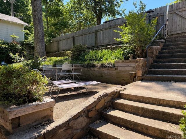 3925 N Lookout Road, Little Rock, AR 72205