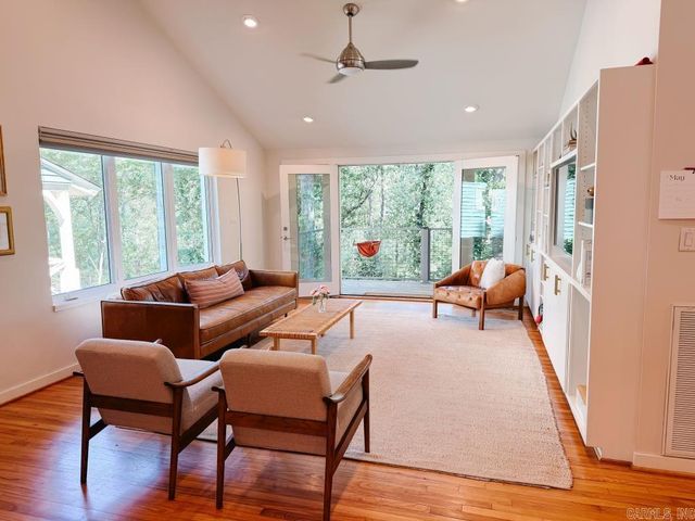 3925 N Lookout Road, Little Rock, AR 72205