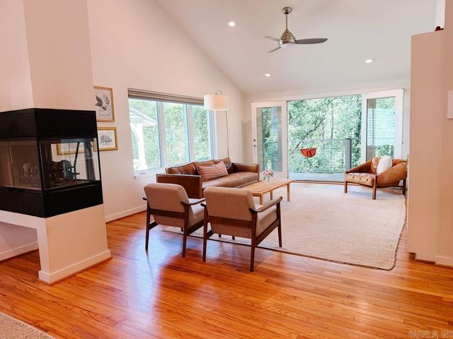 3925 N Lookout Road, Little Rock, AR 72205