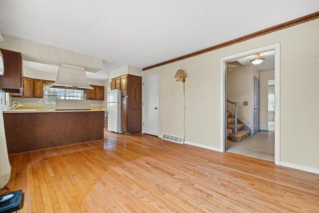 W4101 Scotch Bush ROAD, Elkhorn, WI 53121