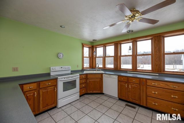 232 NORMAN Drive, Groveland, IL 61535