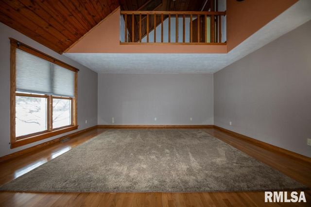 232 NORMAN Drive, Groveland, IL 61535