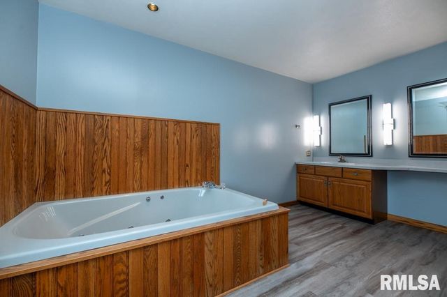 232 NORMAN Drive, Groveland, IL 61535