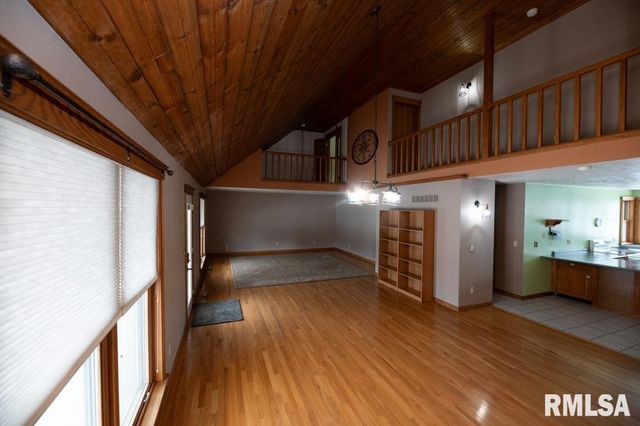 232 NORMAN Drive, Groveland, IL 61535