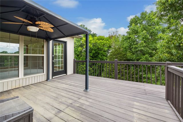21 Glenwood Place, Bella Vista, AR 72715