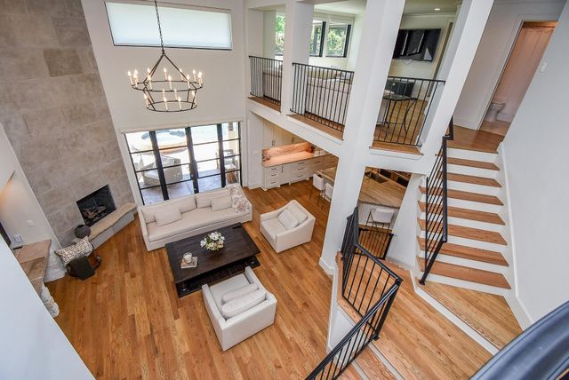 8518 Halls Retreat Court, Missouri City, TX 77459