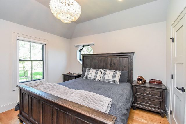 8518 Halls Retreat Court, Missouri City, TX 77459