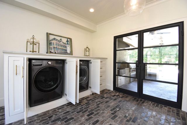 8518 Halls Retreat Court, Missouri City, TX 77459