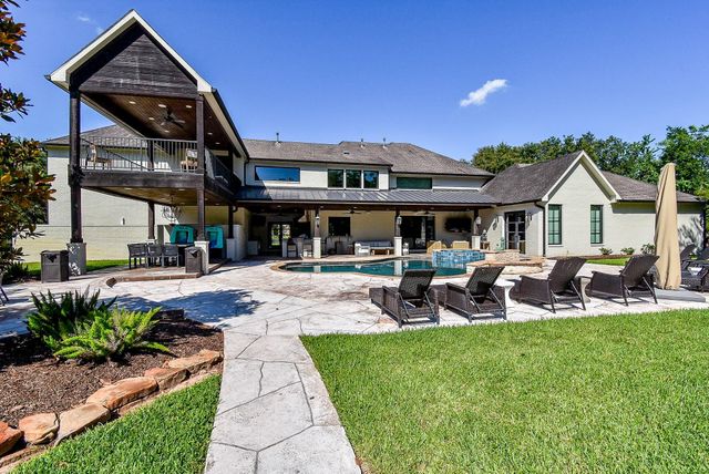 8518 Halls Retreat Court, Missouri City, TX 77459