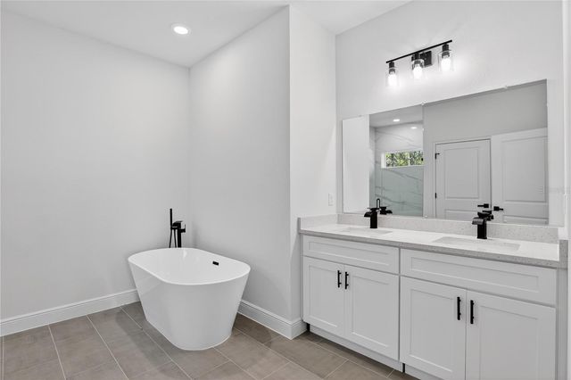 1933 W OLIVER DRIVE, Citrus Springs, FL 34434