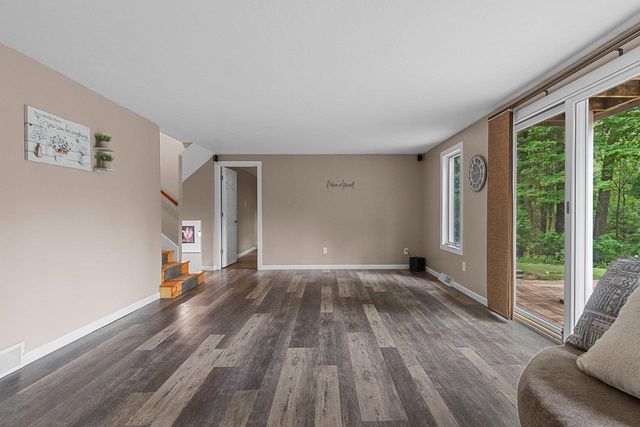 389 SUNLITE DRIVE, Oneida, WI 54155