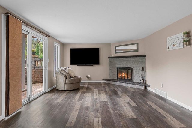 389 SUNLITE DRIVE, Oneida, WI 54155