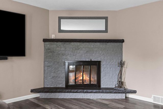 389 SUNLITE DRIVE, Oneida, WI 54155