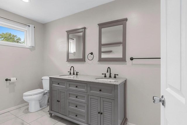 389 SUNLITE DRIVE, Oneida, WI 54155