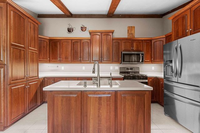 389 SUNLITE DRIVE, Oneida, WI 54155