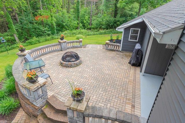 389 SUNLITE DRIVE, Oneida, WI 54155