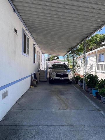 28845 La Corona, Hayward, CA 94544