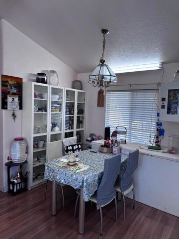 28845 La Corona, Hayward, CA 94544