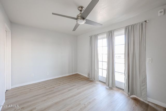 17 E RUTH Avenue 202, Phoenix, AZ 85020