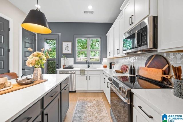 5847 RIVO CRESCENT, Hoover, AL 35244