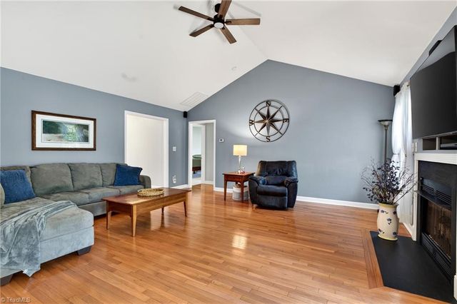 6014 Evelyn Lane, Pleasant Garden, NC 27313