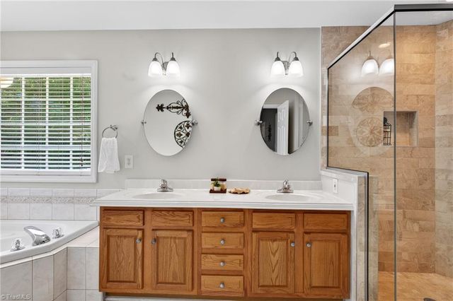6014 Evelyn Lane, Pleasant Garden, NC 27313