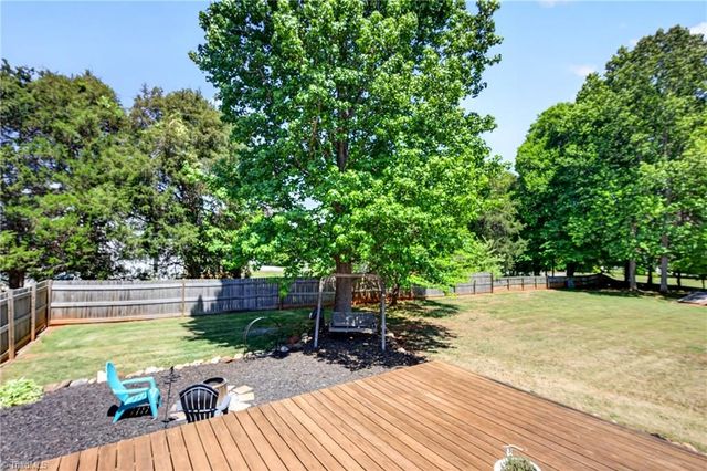 6014 Evelyn Lane, Pleasant Garden, NC 27313