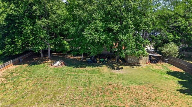 6014 Evelyn Lane, Pleasant Garden, NC 27313
