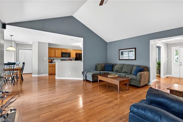 6014 Evelyn Lane, Pleasant Garden, NC 27313