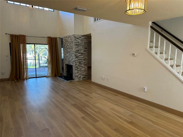 10444 SAINT TROPEZ PLACE, Tampa, FL 33615