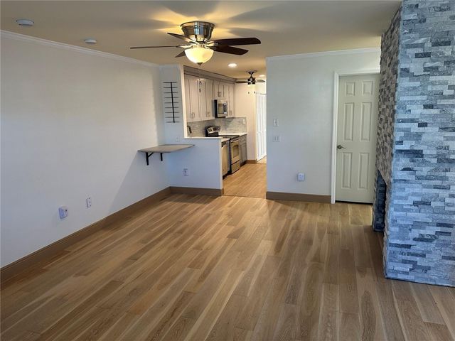 10444 SAINT TROPEZ PLACE, Tampa, FL 33615