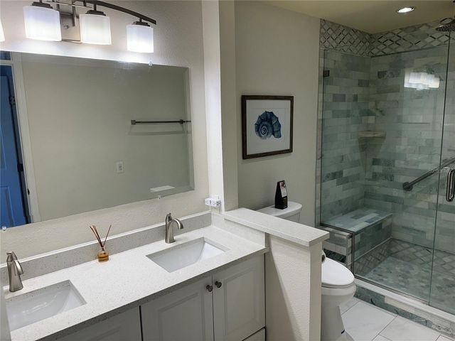 10444 SAINT TROPEZ PLACE, Tampa, FL 33615