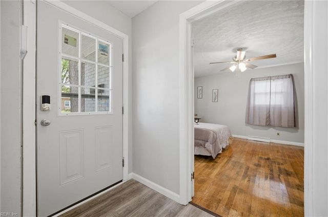 13 Kennedy DR, Portsmouth, VA 23702