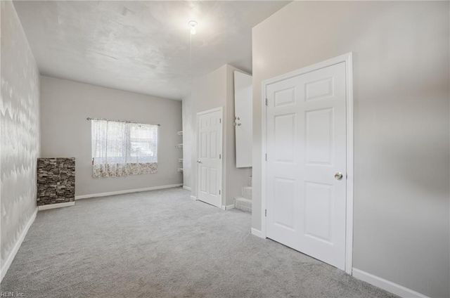 13 Kennedy DR, Portsmouth, VA 23702