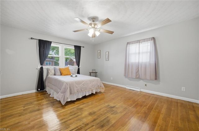 13 Kennedy DR, Portsmouth, VA 23702