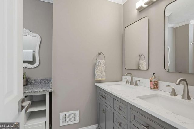 184 County Cork Drive SW, Mableton, GA 30126