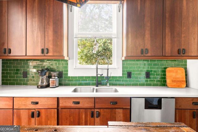 1447 Iverson Street NE, Atlanta, GA 30307