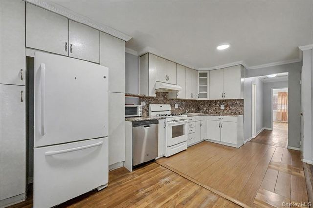 1222 E 83rd Street, Brooklyn, NY 11236
