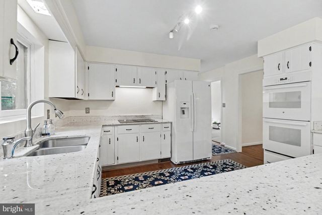1503 NEAR THICKET LN, Stevenson, MD 21153
