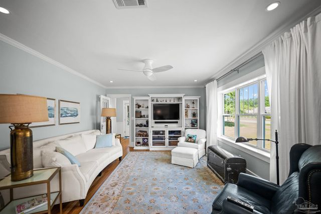 2080 N Grimes St, Loxley, AL 36551