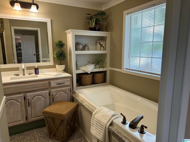 385 LEE CIRCLE, Cropwell, AL 35054