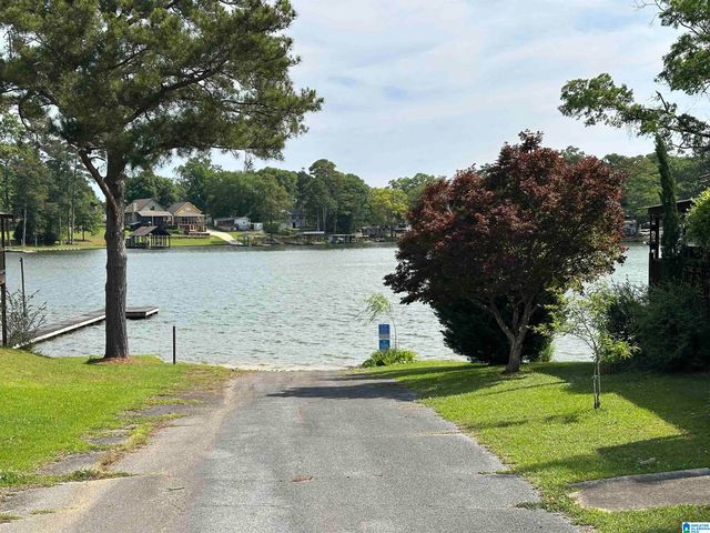 385 LEE CIRCLE, Cropwell, AL 35054