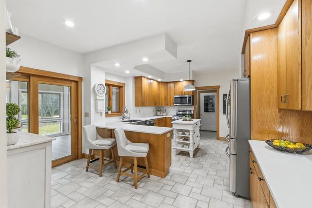 7089 W Stuart Road, Orfordville, WI 53576