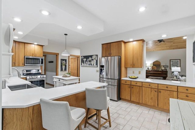 7089 W Stuart Road, Orfordville, WI 53576