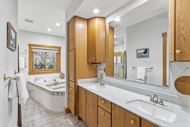 7089 W Stuart Road, Orfordville, WI 53576