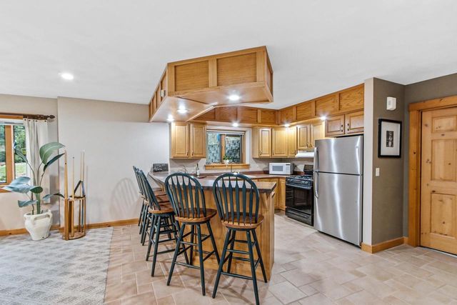 7089 W Stuart Road, Orfordville, WI 53576